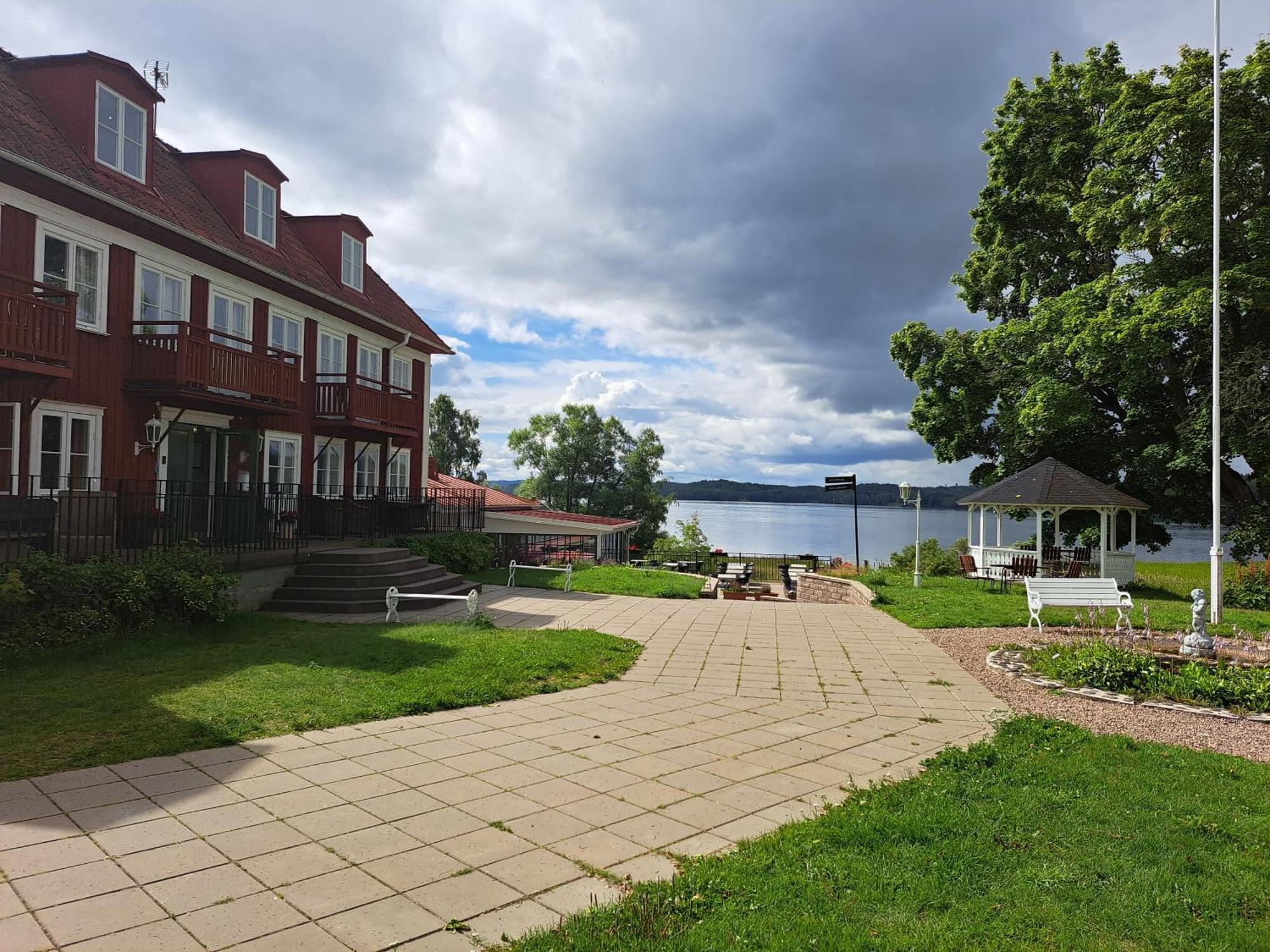 Hotel Smalandsgarden Gränna Exterior foto