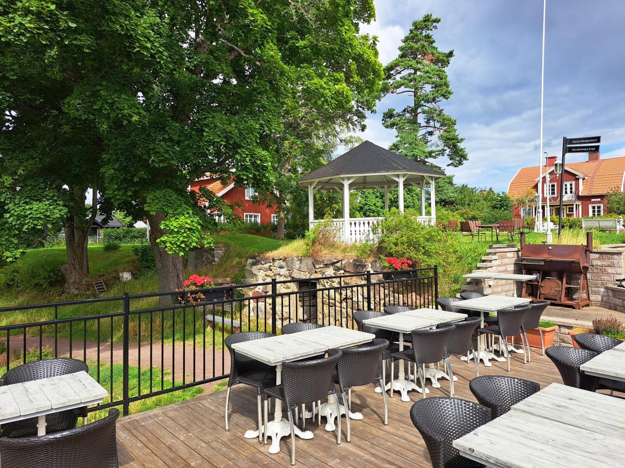 Hotel Smalandsgarden Gränna Exterior foto